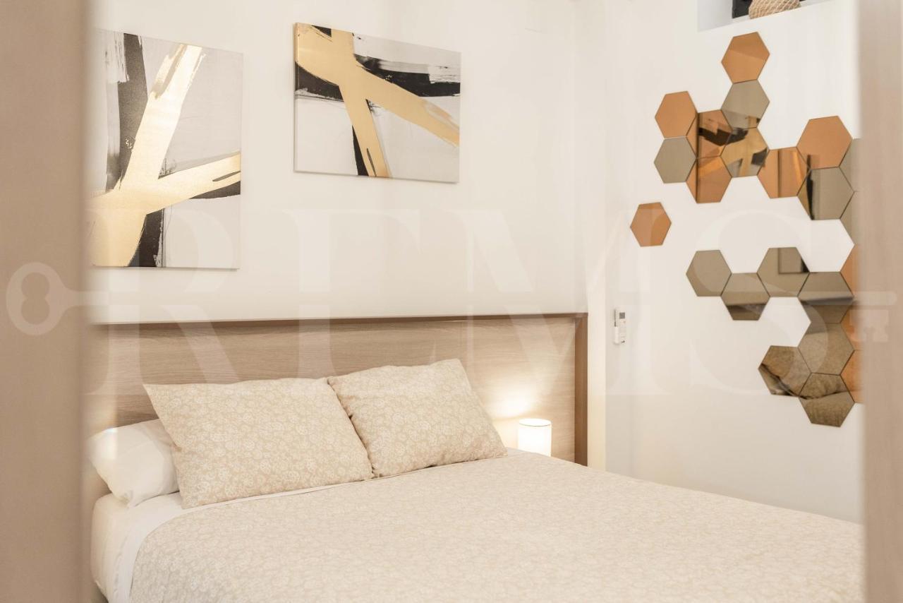 Intimate And Quiet Apartment - Center Málaga Buitenkant foto